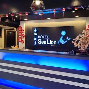 Sea Lion Hotel Pulau Ketam